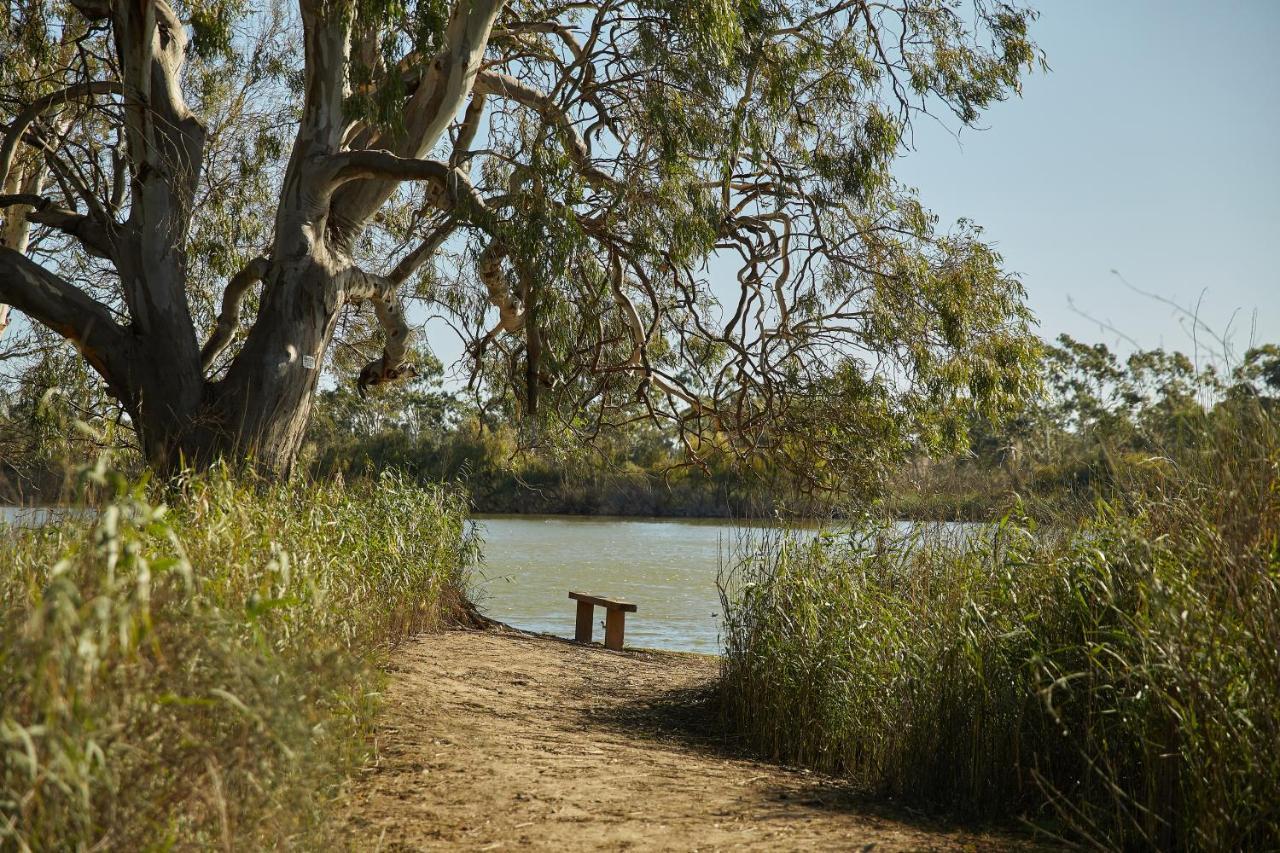 Lake Bywater Cottage Walker Flat 외부 사진